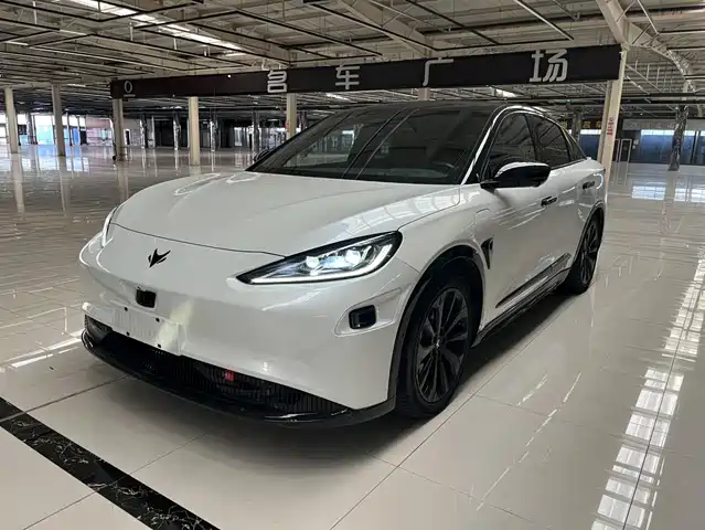 ARCFOX Alpha S