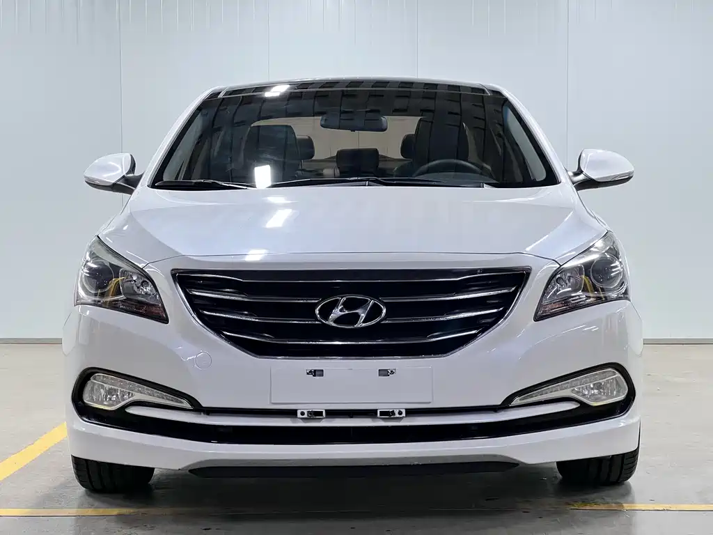 Hyundai Mistra — миниатюра 2