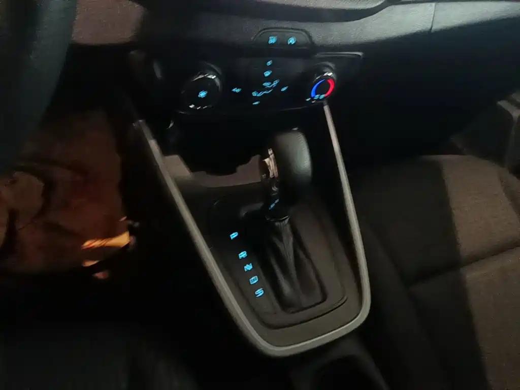 Ford Escort — миниатюра 14