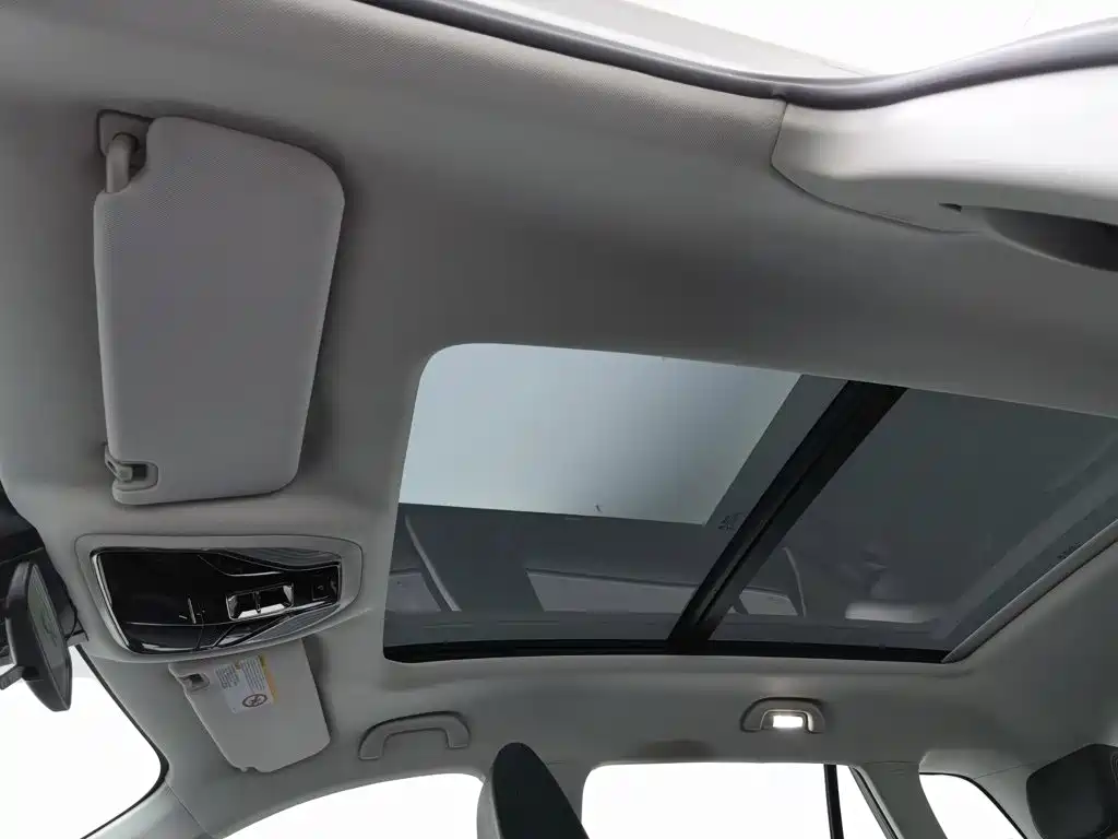 Ford Equator Sport — миниатюра 14