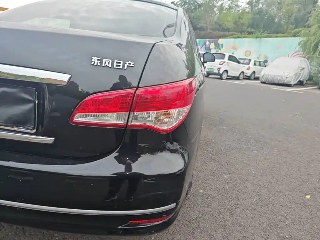 Nissan Sylphy — миниатюра 8