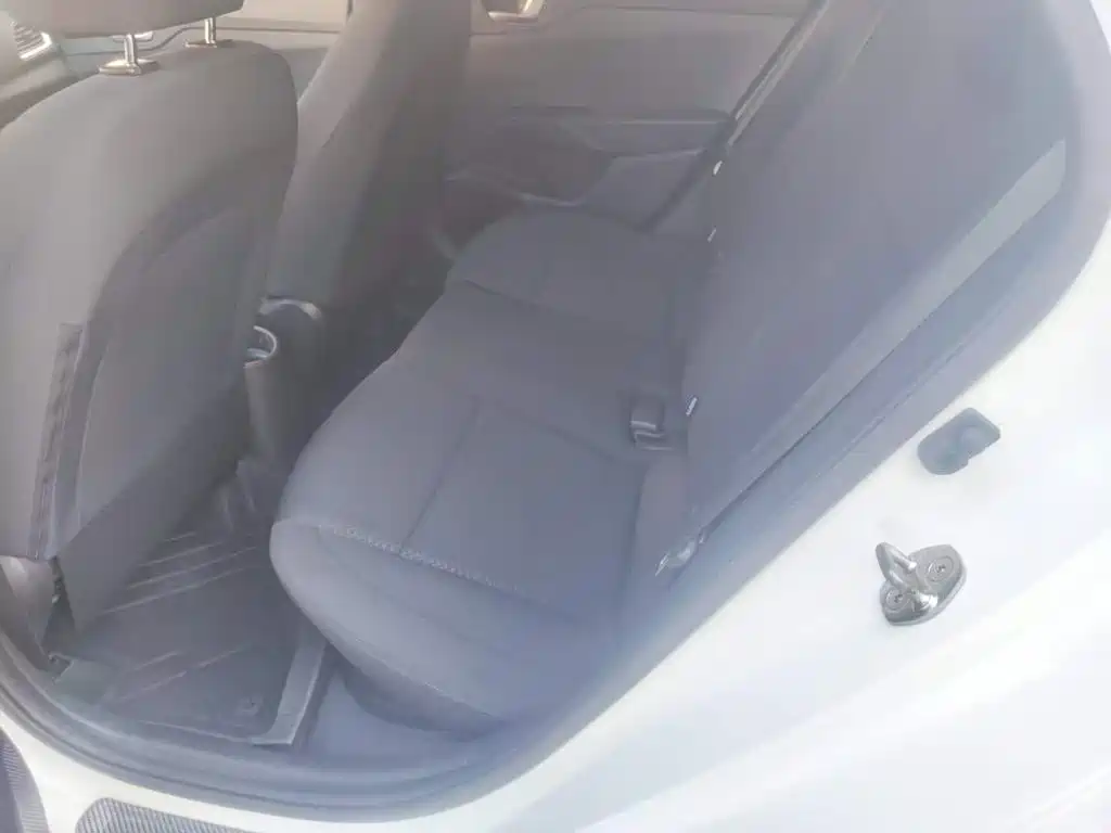 Hyundai Verna — миниатюра 2