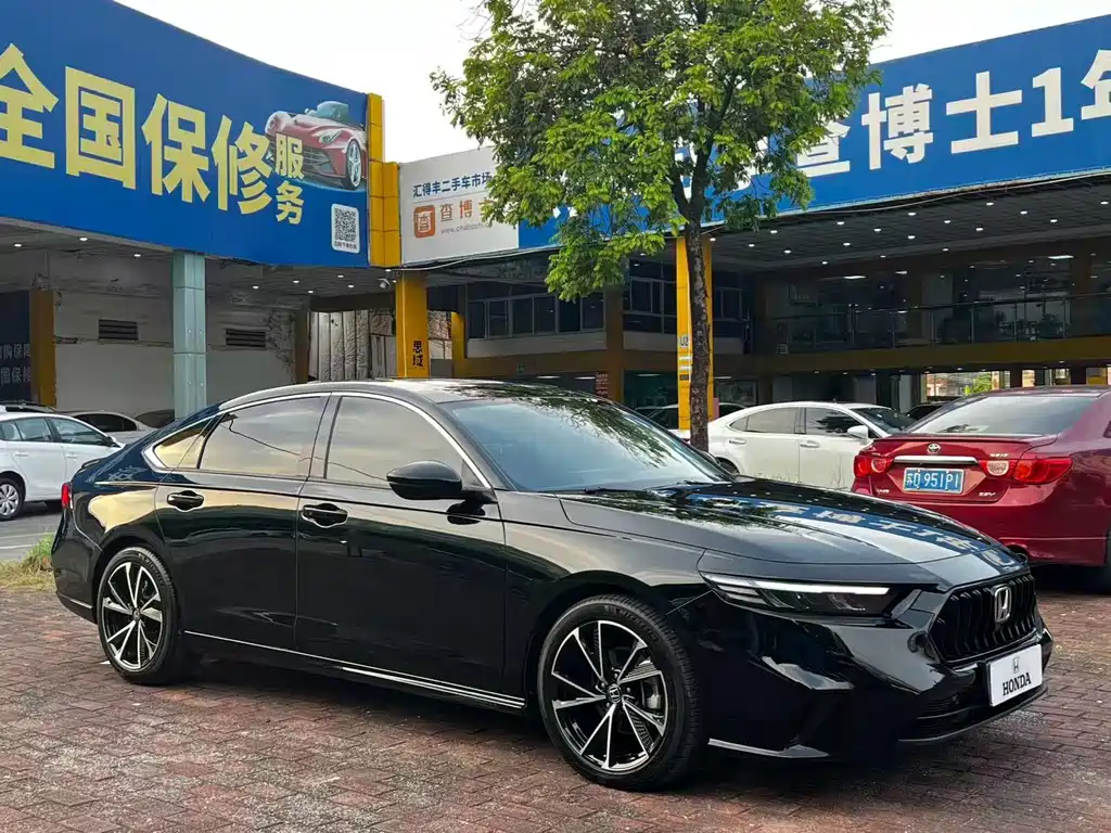 Honda Inspire — миниатюра 3