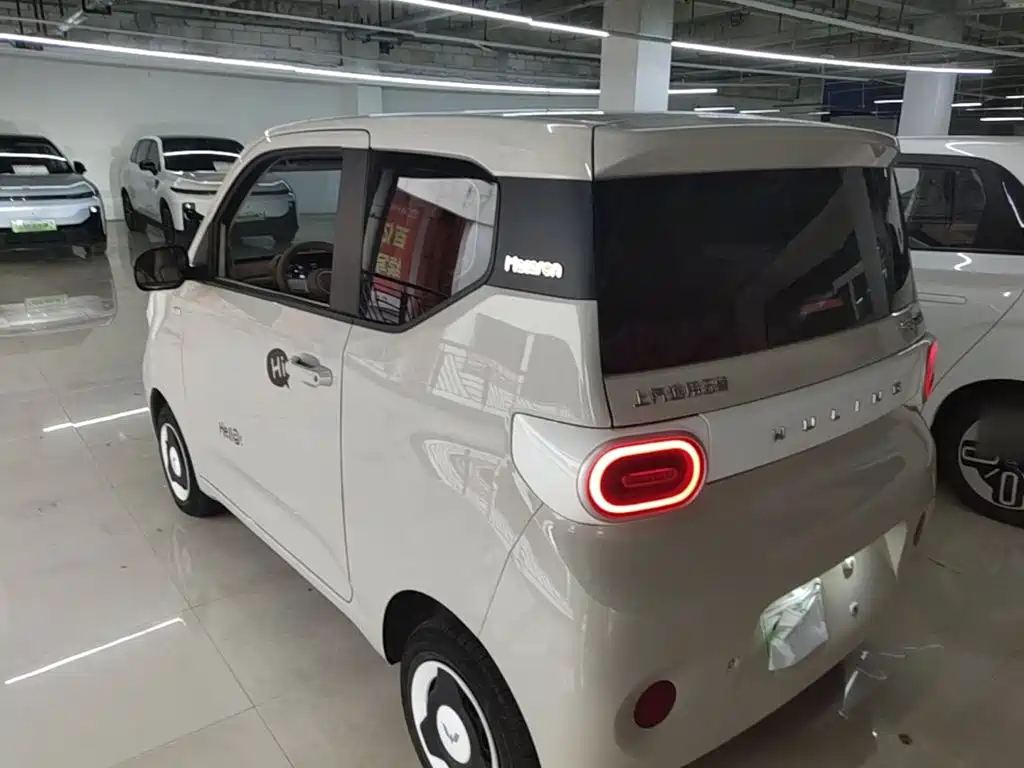 Wuling MINIEV — миниатюра 5