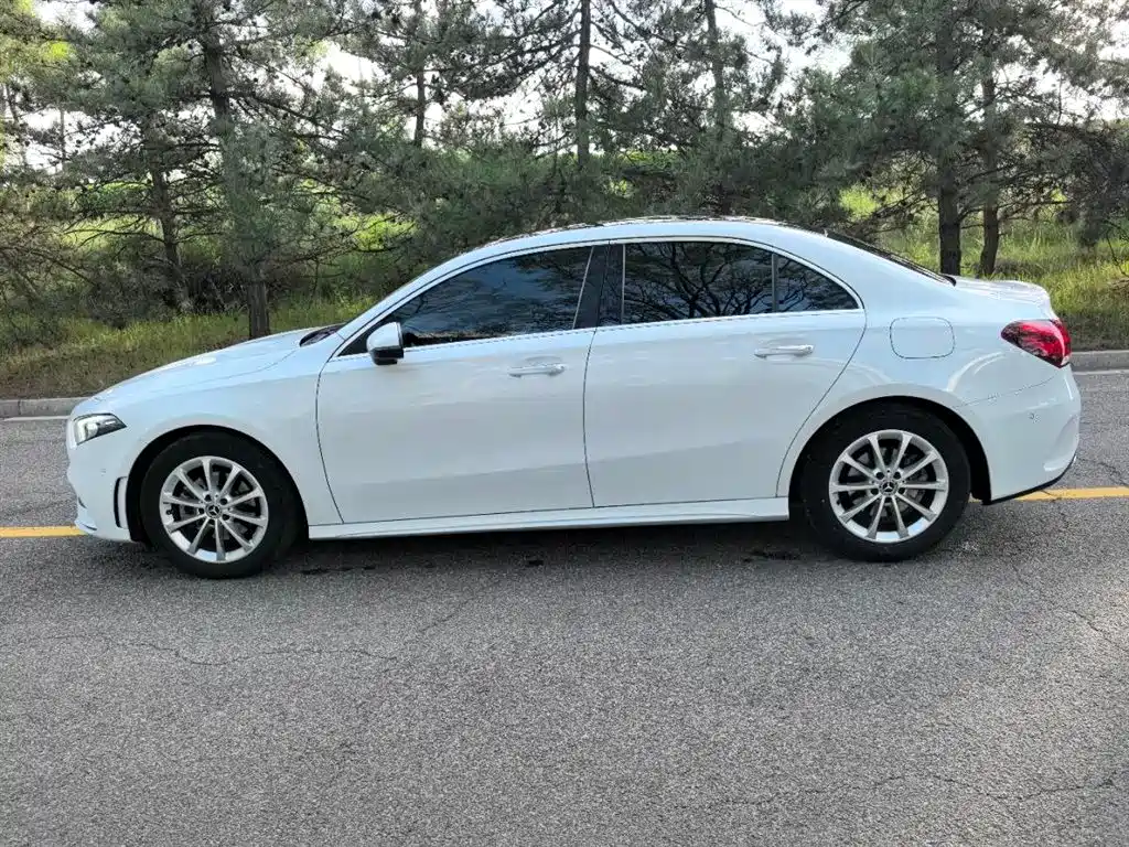 Mercedes-Benz A-Class A 2021 A 200 L Sport Fashion