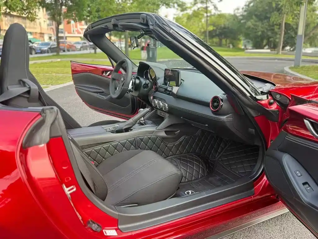 Mazda MX-5 — миниатюра 5
