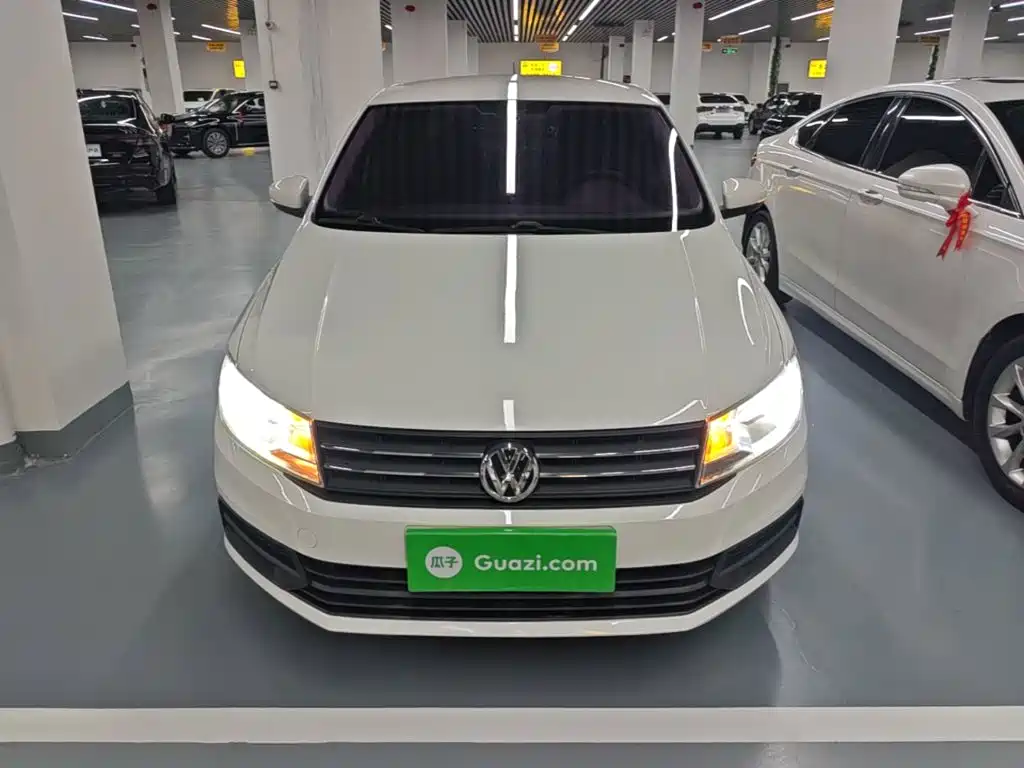 Volkswagen Santana — миниатюра 3