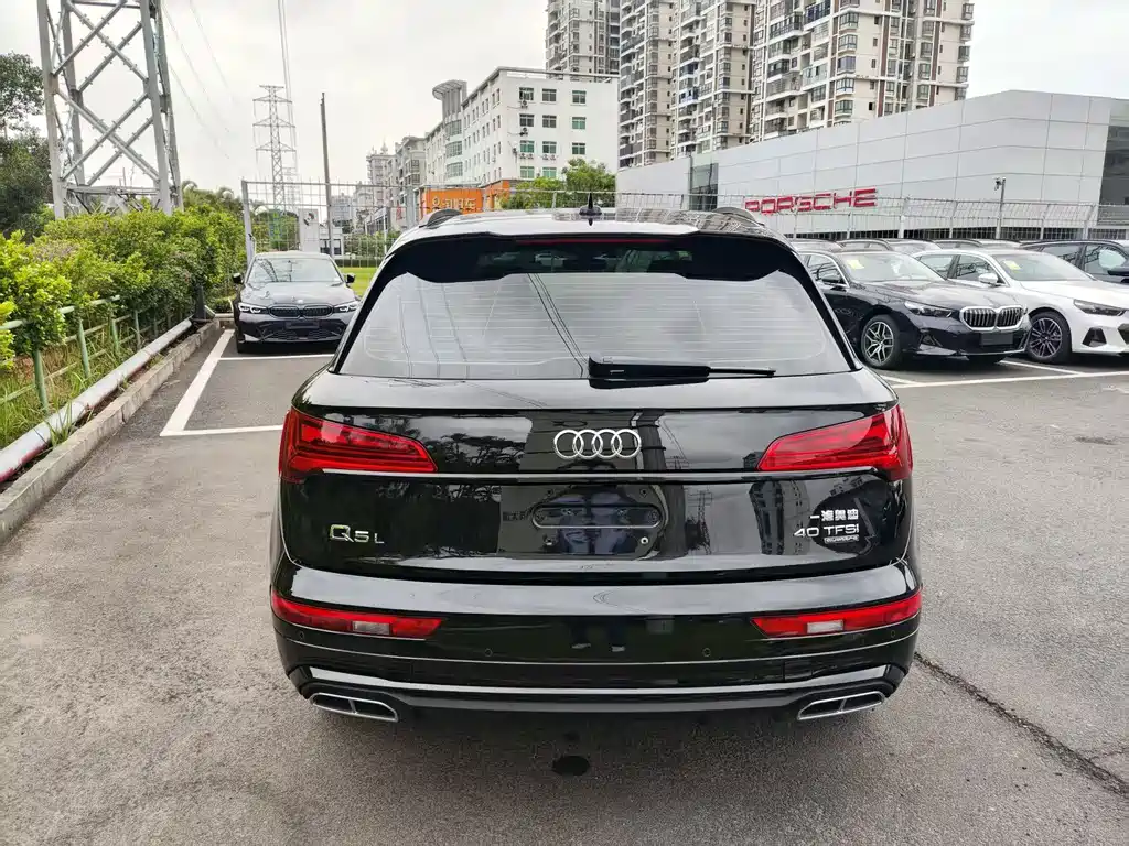 Audi Q5L 2024 40 TFSI Luxury