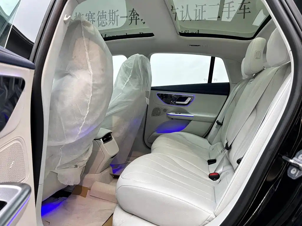Mercedes-Benz EQE 2025 500 4MATIC