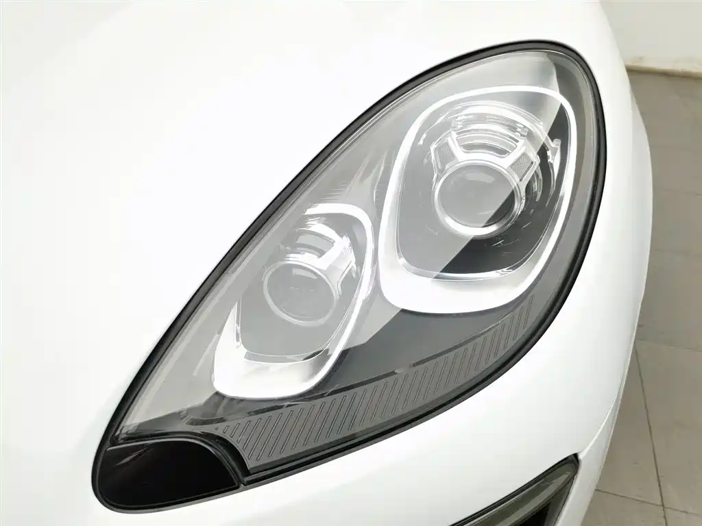 Porsche Macan 2016 Macan 2.0T