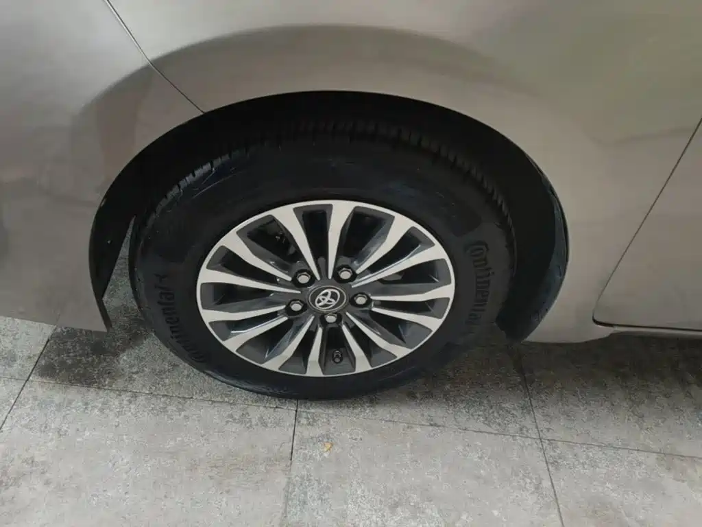 Toyota Corolla — миниатюра 23