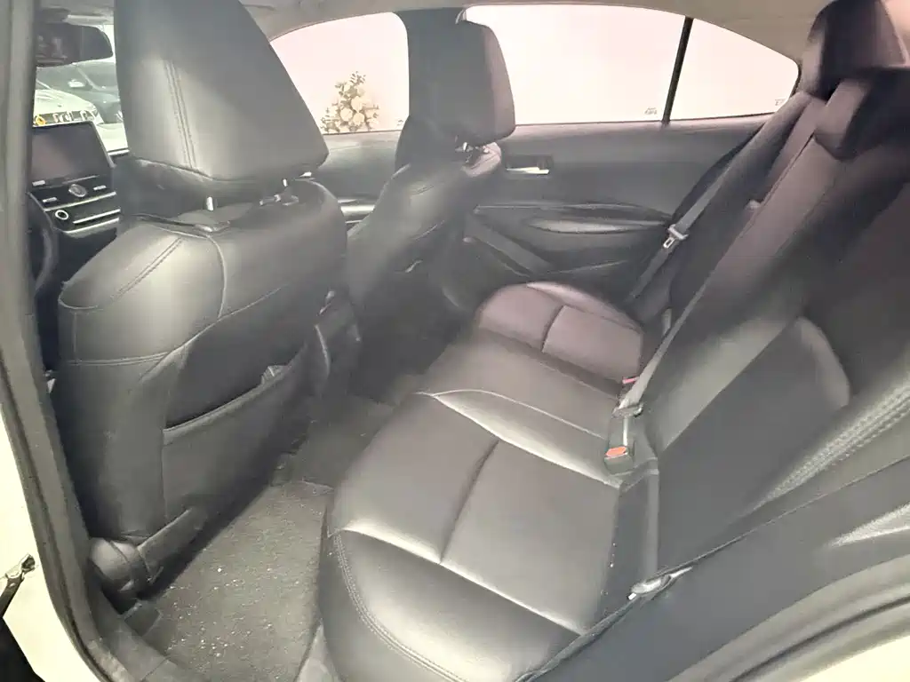 Toyota Corolla — миниатюра 17