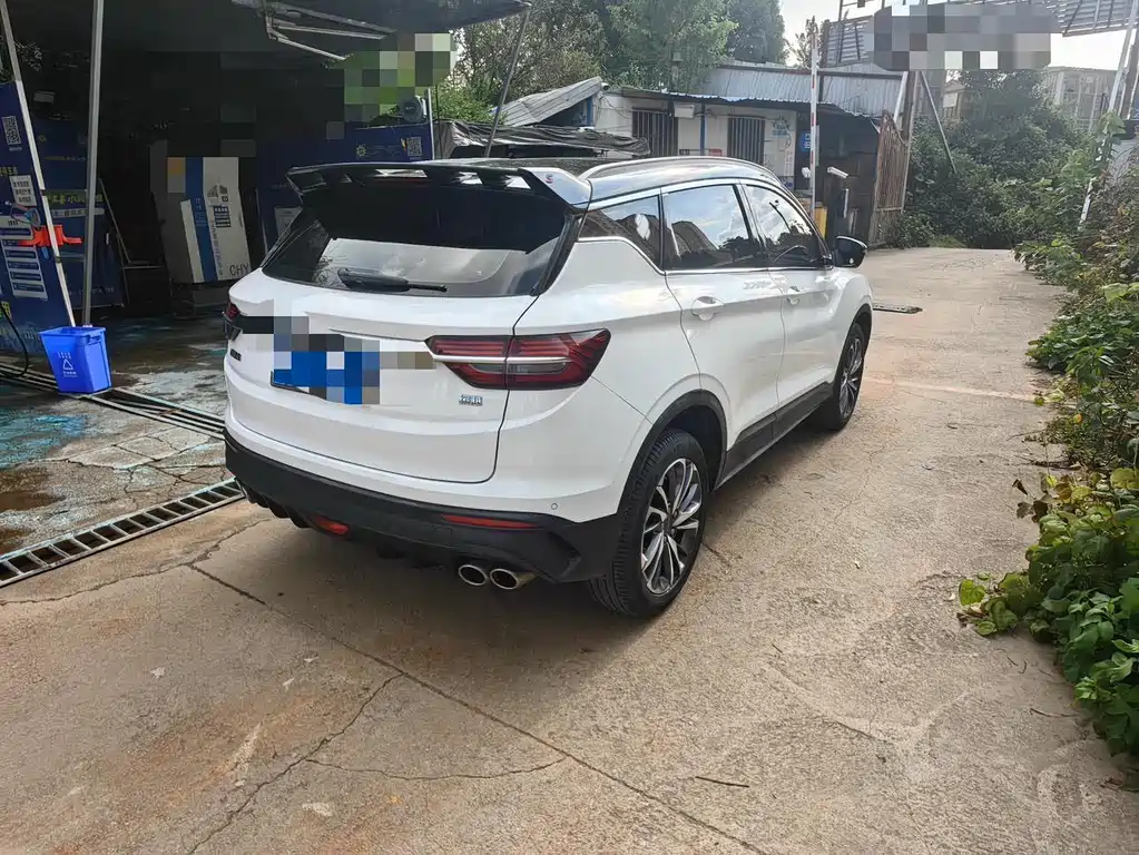 Geely Binyue — миниатюра 11