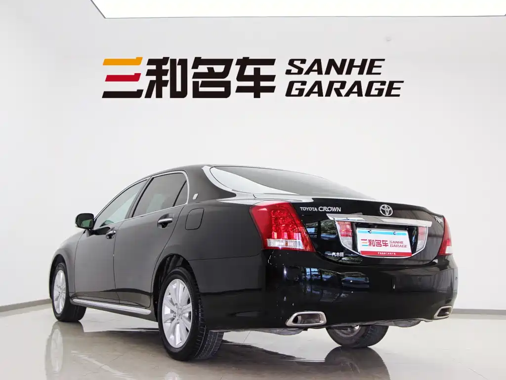 Toyota Crown 2011 2.5L Royal
