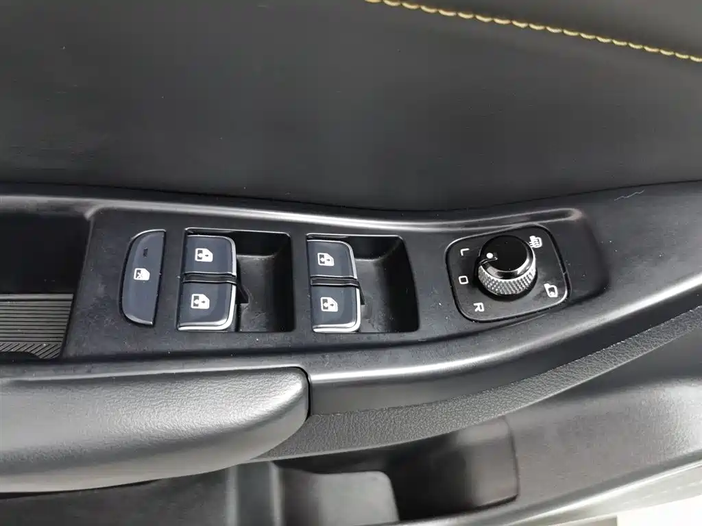 Bestune B70 2022 1.5T AT