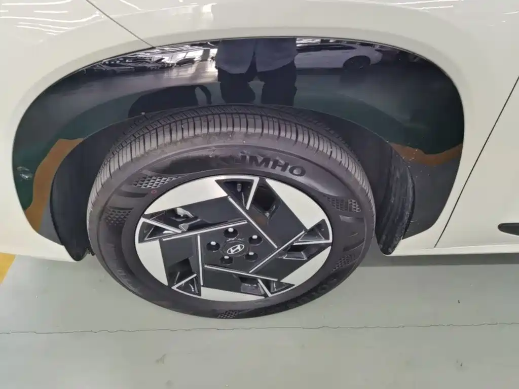 Hyundai EO — миниатюра 23