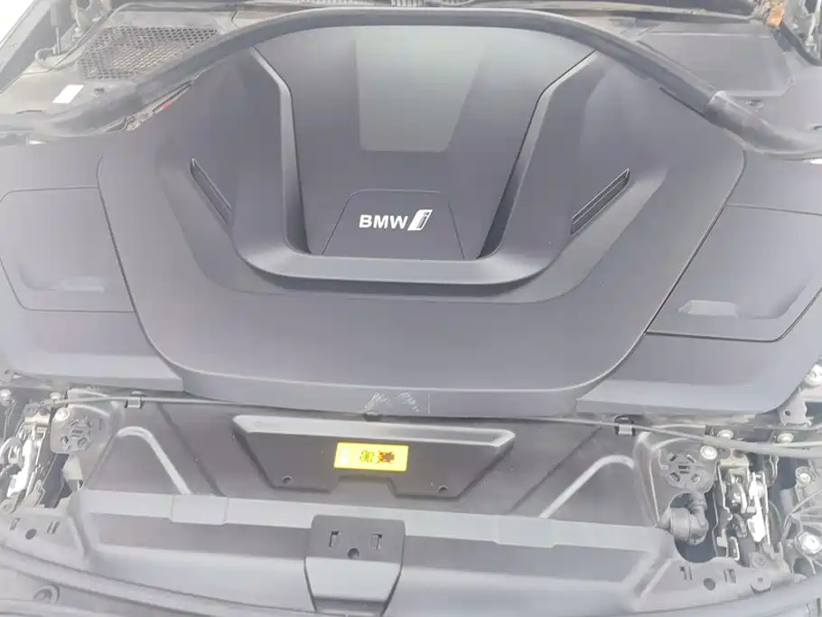 BMW i3 — миниатюра 10