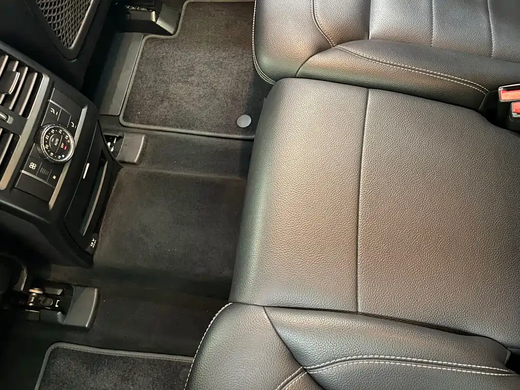 Mercedes-Benz M-Class — миниатюра 35