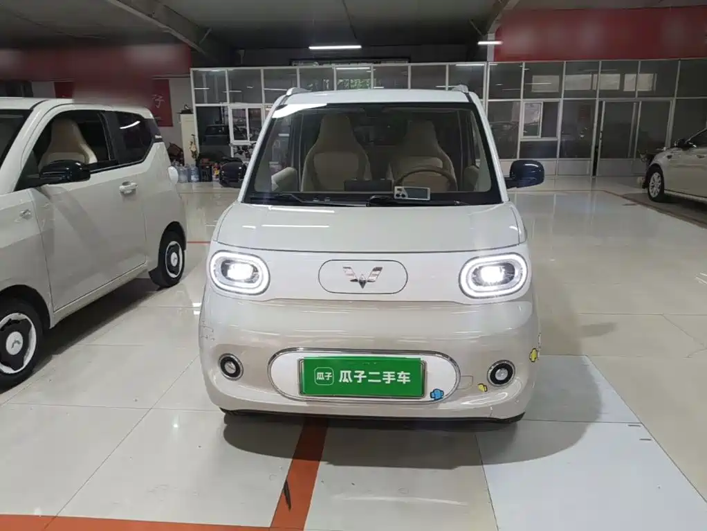 Wuling MINIEV — миниатюра 3