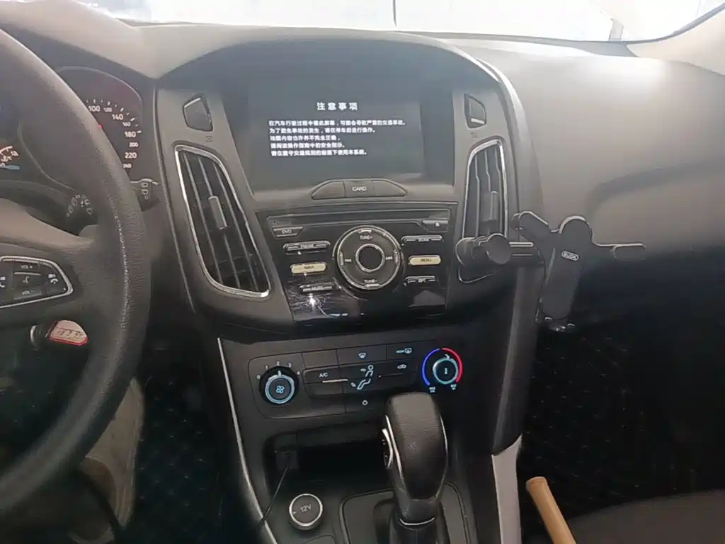 Ford Focus — миниатюра 13