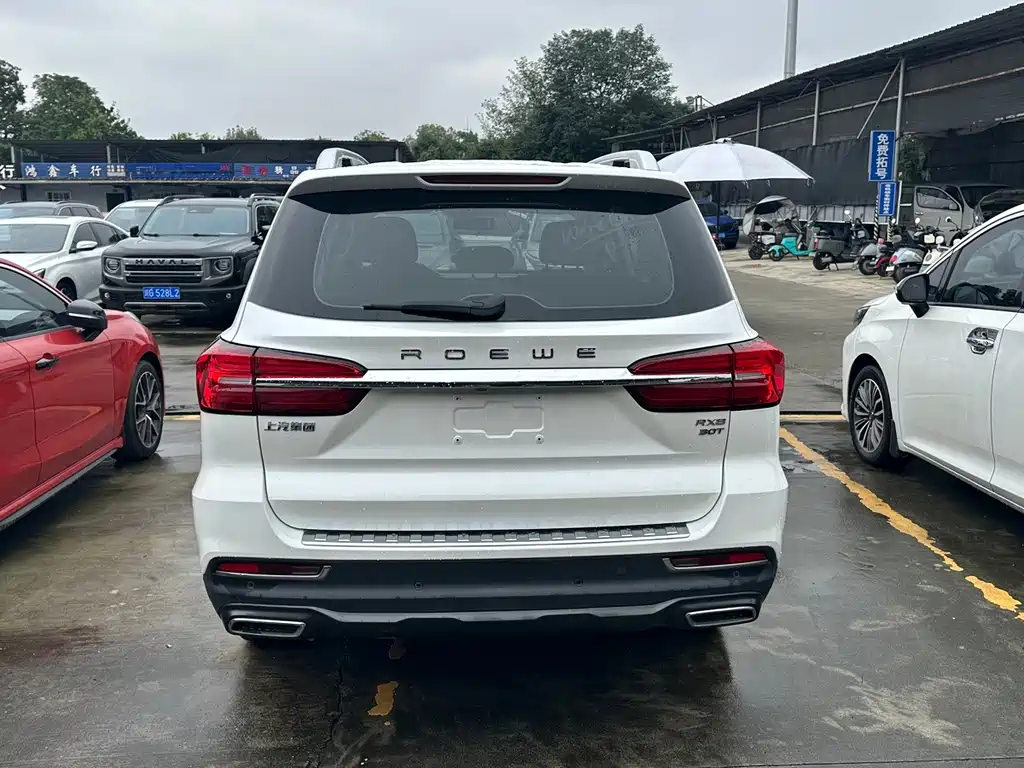 Roewe RX8 — миниатюра 11