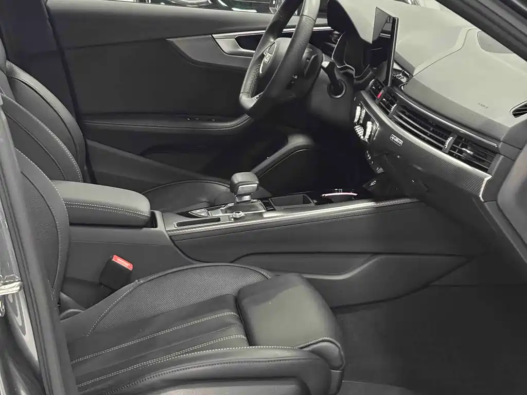 Audi A4L — миниатюра 16