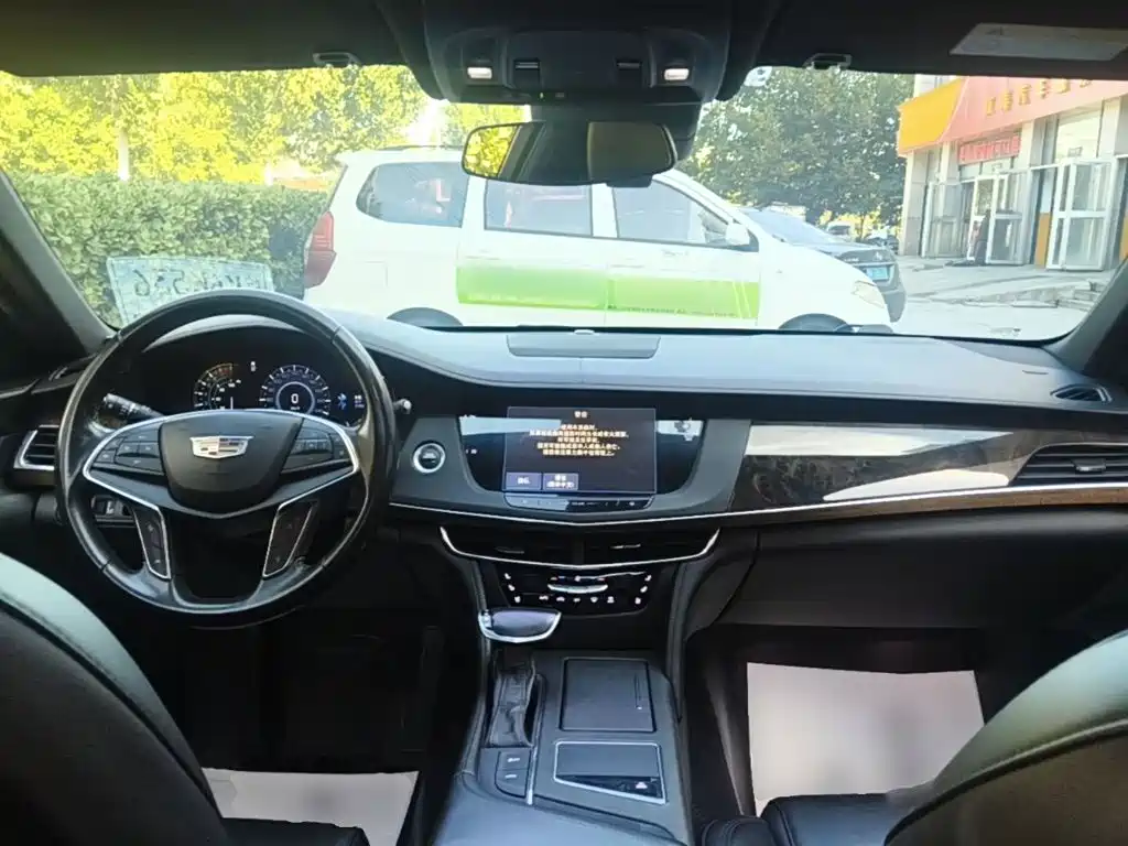 Cadillac CT6 — миниатюра 10