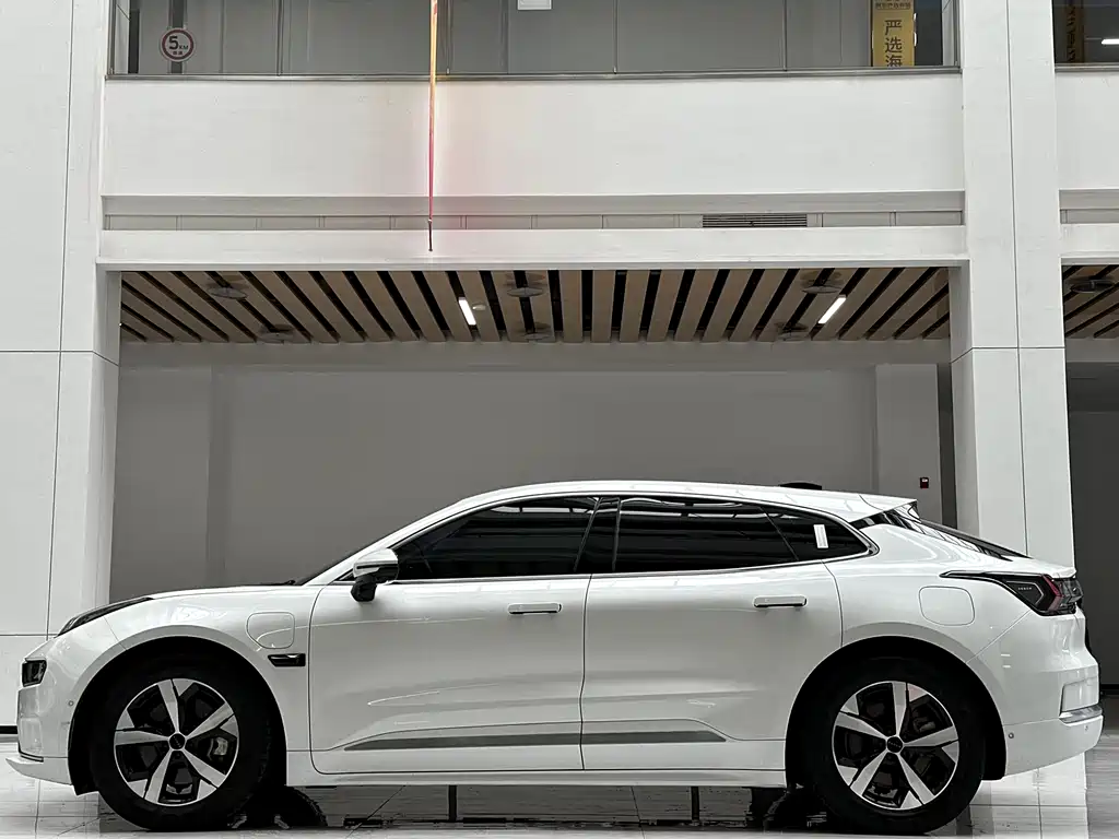 Zeekr 001 2023 WE 100kWh