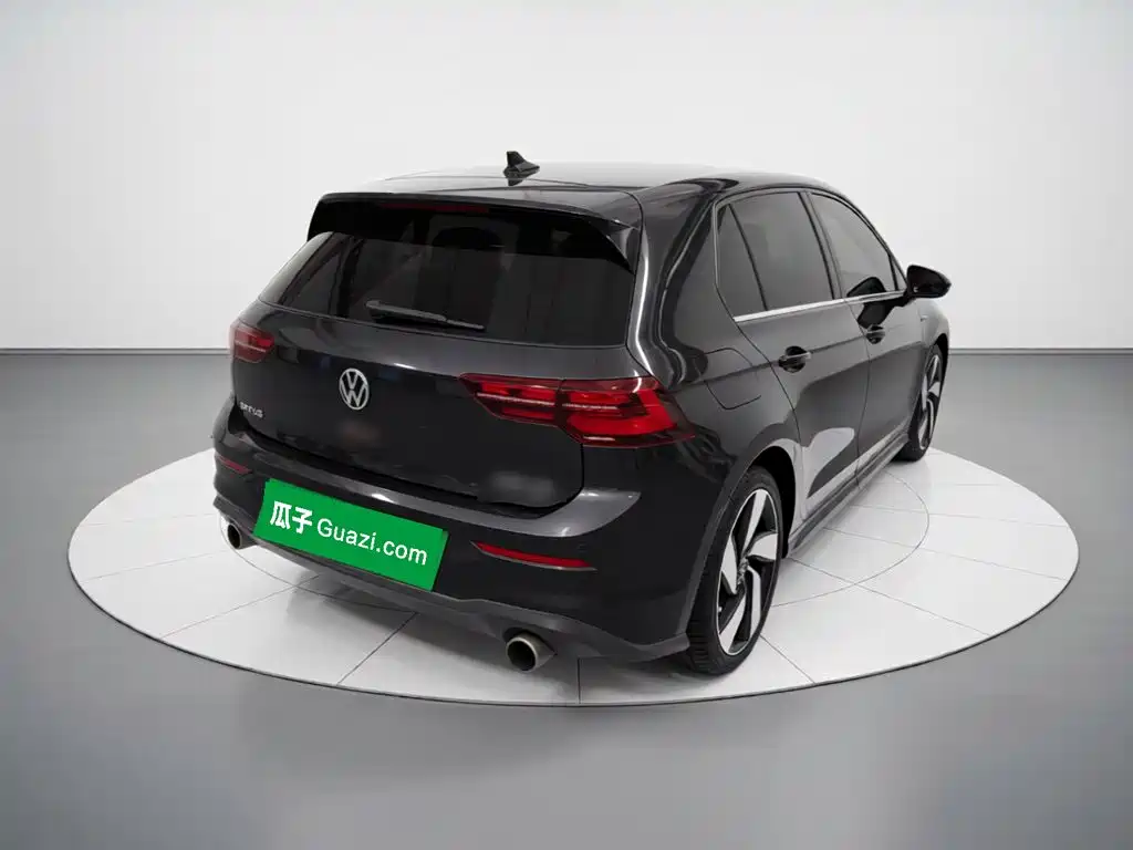 Volkswagen Golf GTI — миниатюра 6