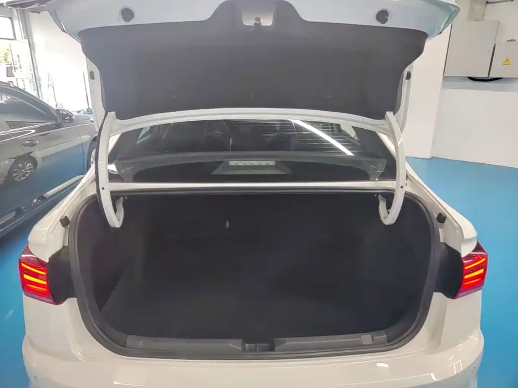 Volkswagen Bora — миниатюра 19