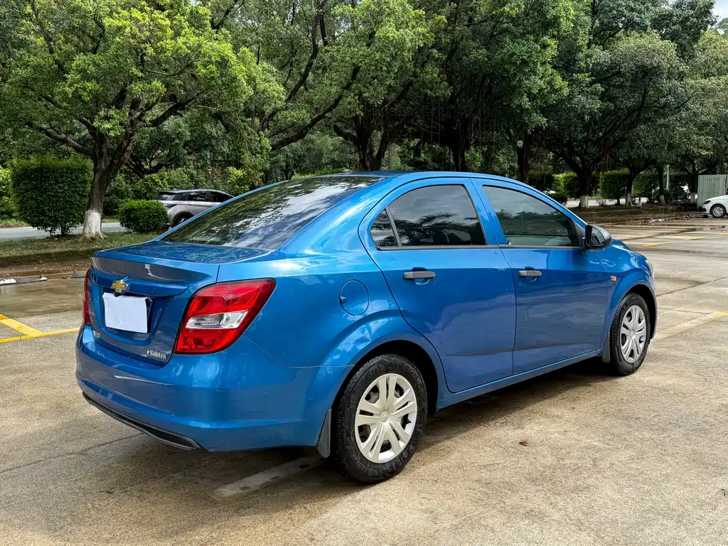 Chevrolet Aveo 2014 1.4SL AT Fashion