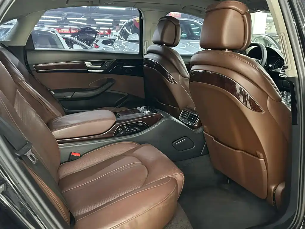 Audi A8 2013 A8L 45 TFSI quattro Comfort