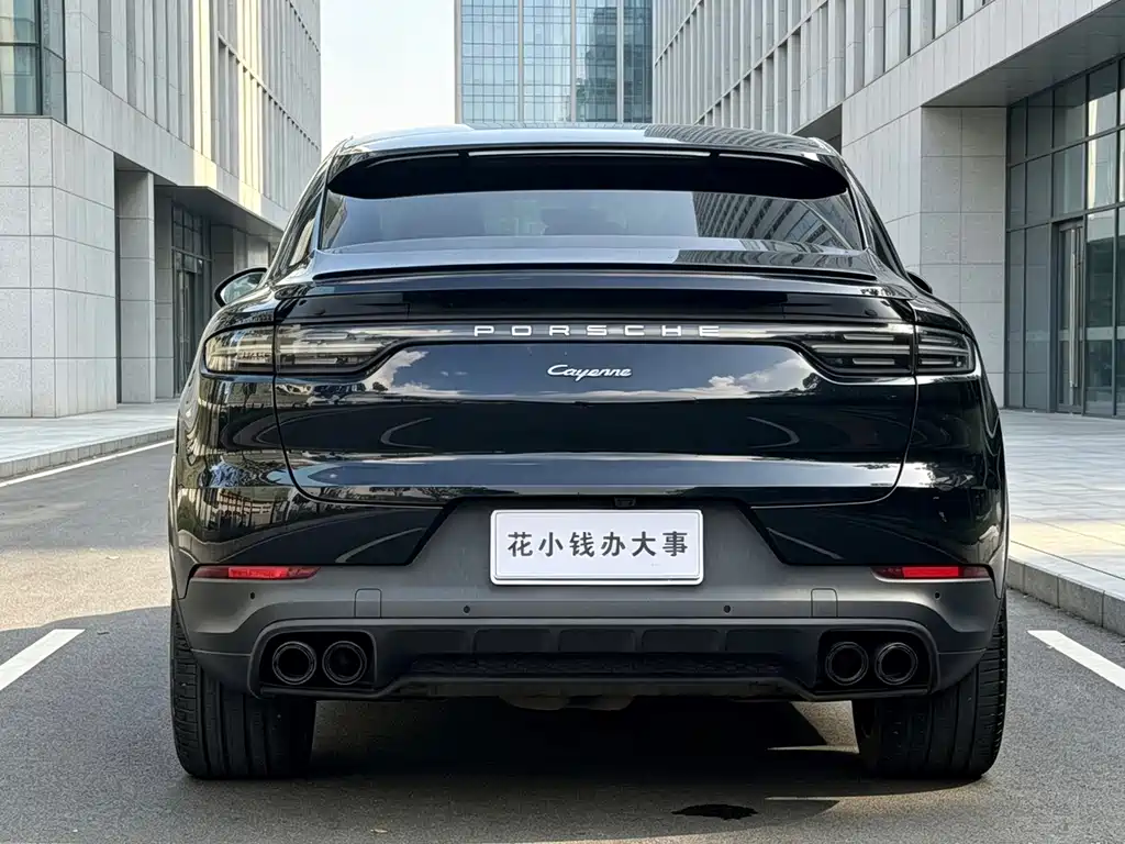 Porsche Cayenne — миниатюра 8