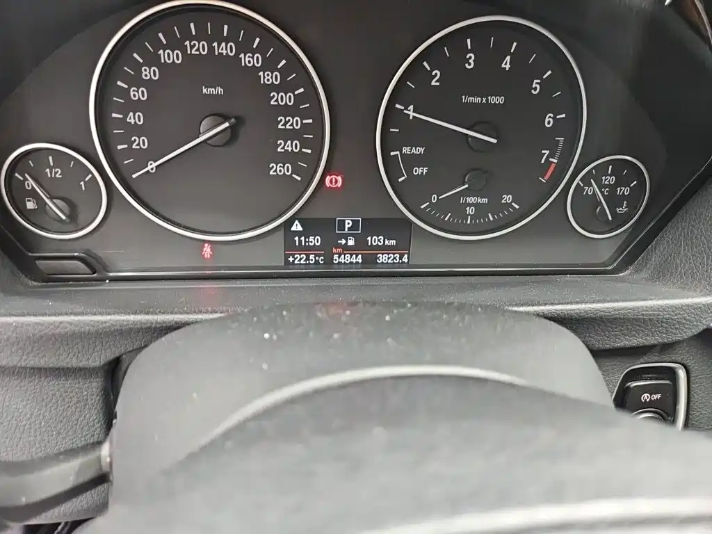 BMW 3 Series — миниатюра 8