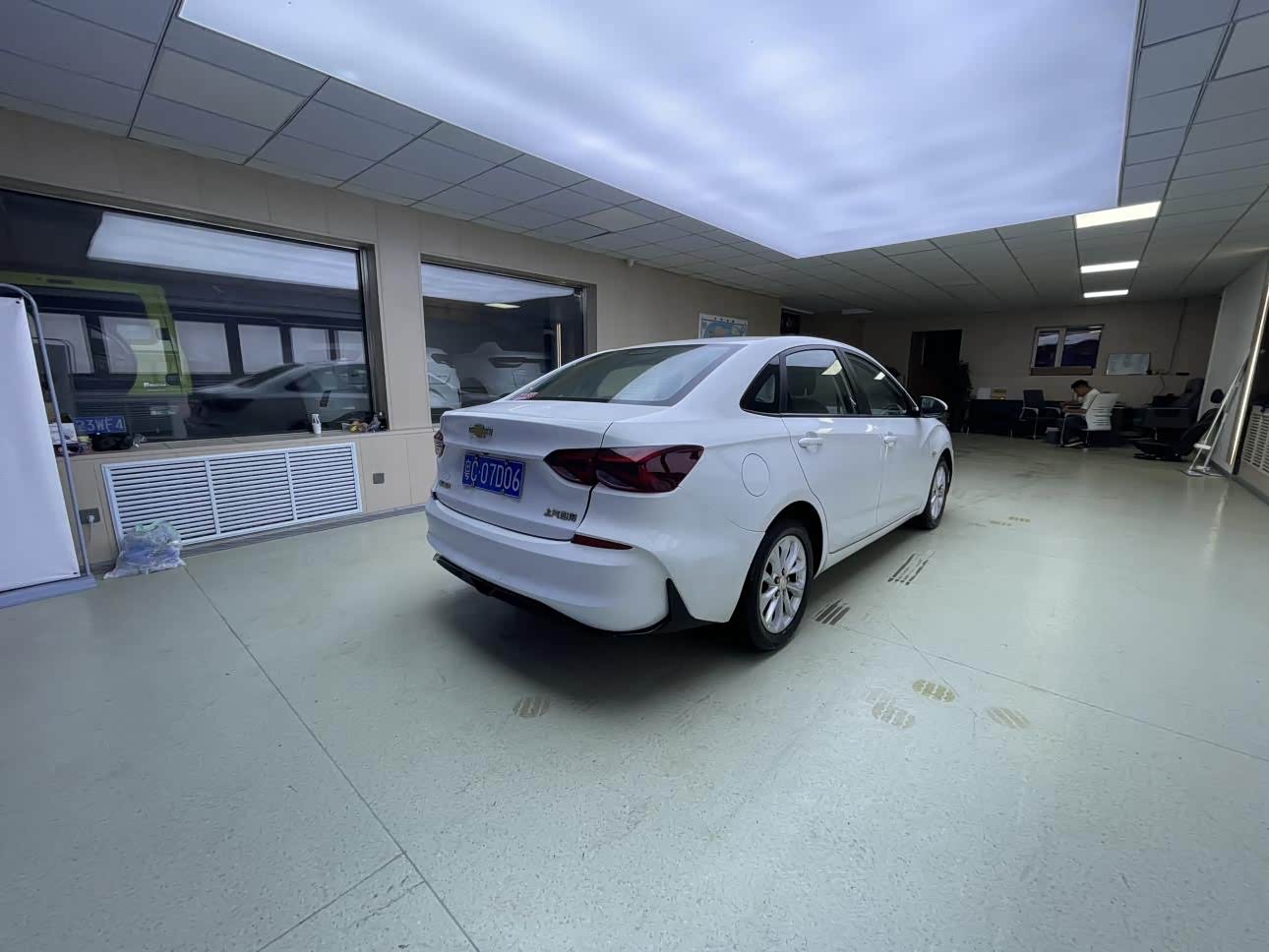 Chevrolet Monza 1.5 л 2023 г. Белый, пробег 36000 км