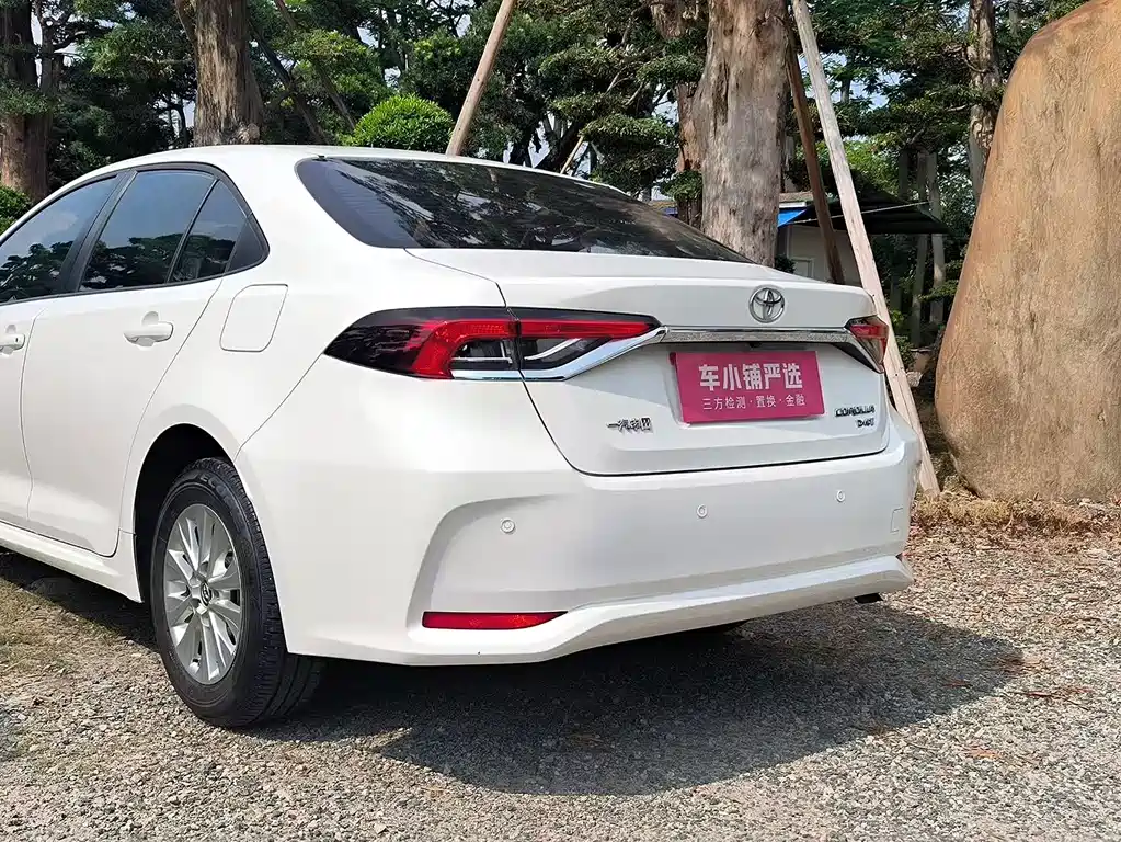 Toyota Corolla — миниатюра 14