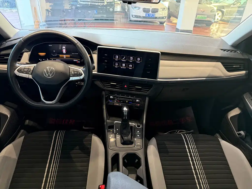 Volkswagen Bora 2023 — фото 9