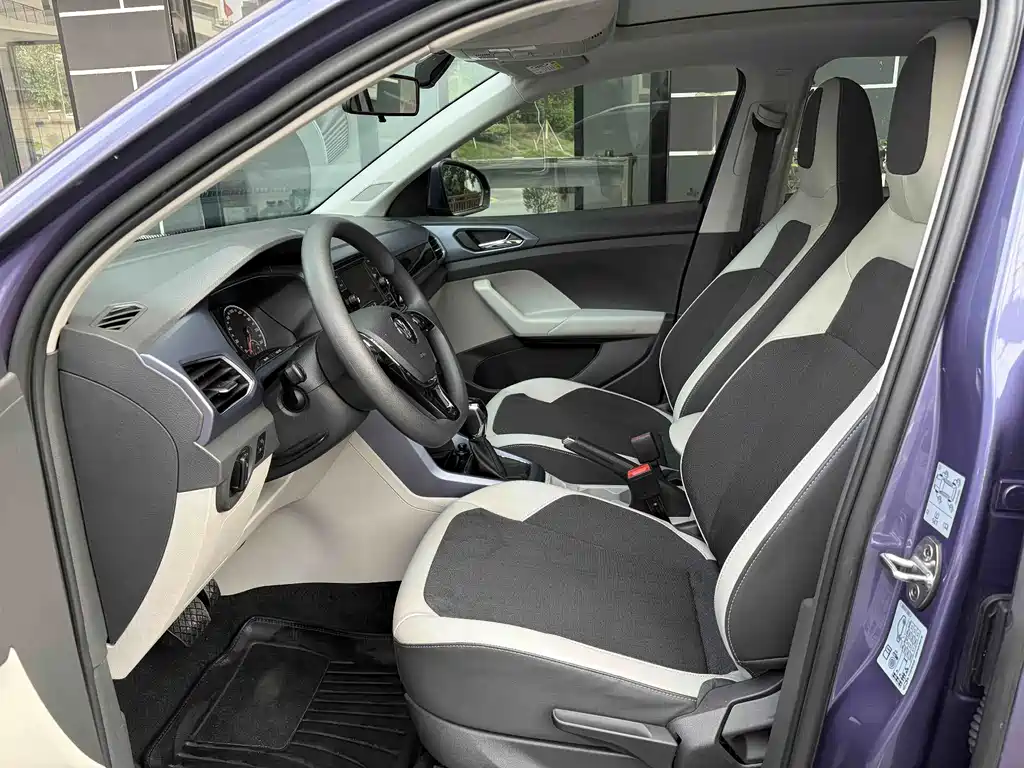 Volkswagen T-Cross — миниатюра 8