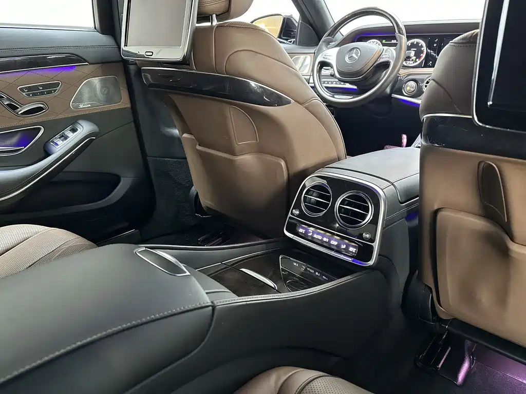 Mercedes-Benz S-Class — миниатюра 17
