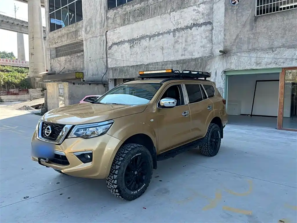 Nissan Terra 2019