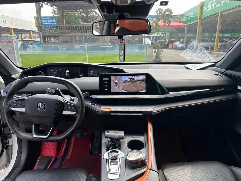 Changan UNI-V — миниатюра 5