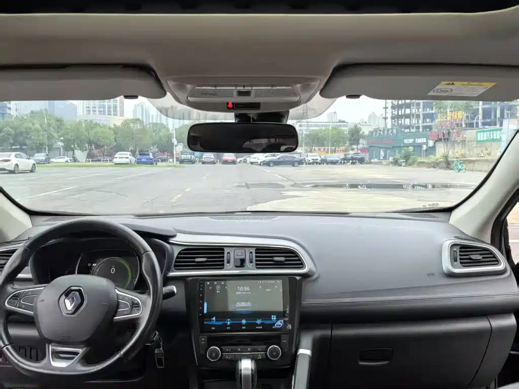 Renault Kadjar — миниатюра 17