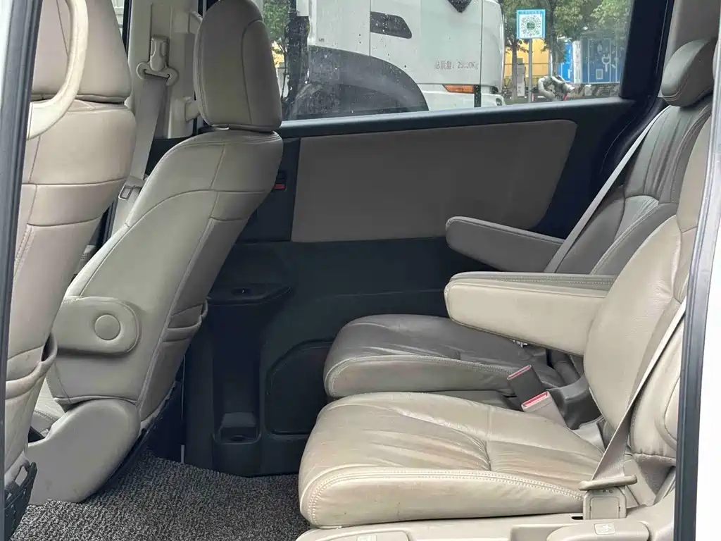 Honda Odyssey — миниатюра 10