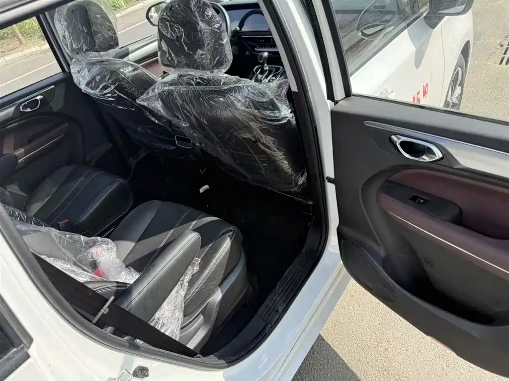 GAC M6 2021 PRO 270T AT Luxury