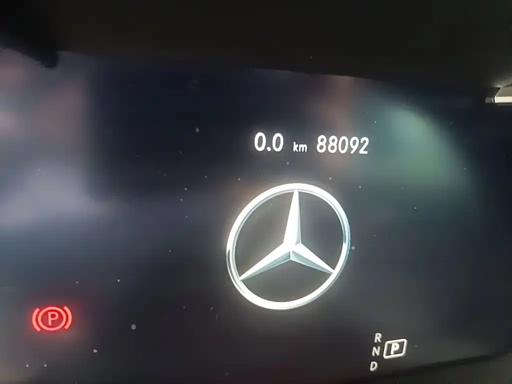 Mercedes-Benz GLC — миниатюра 12