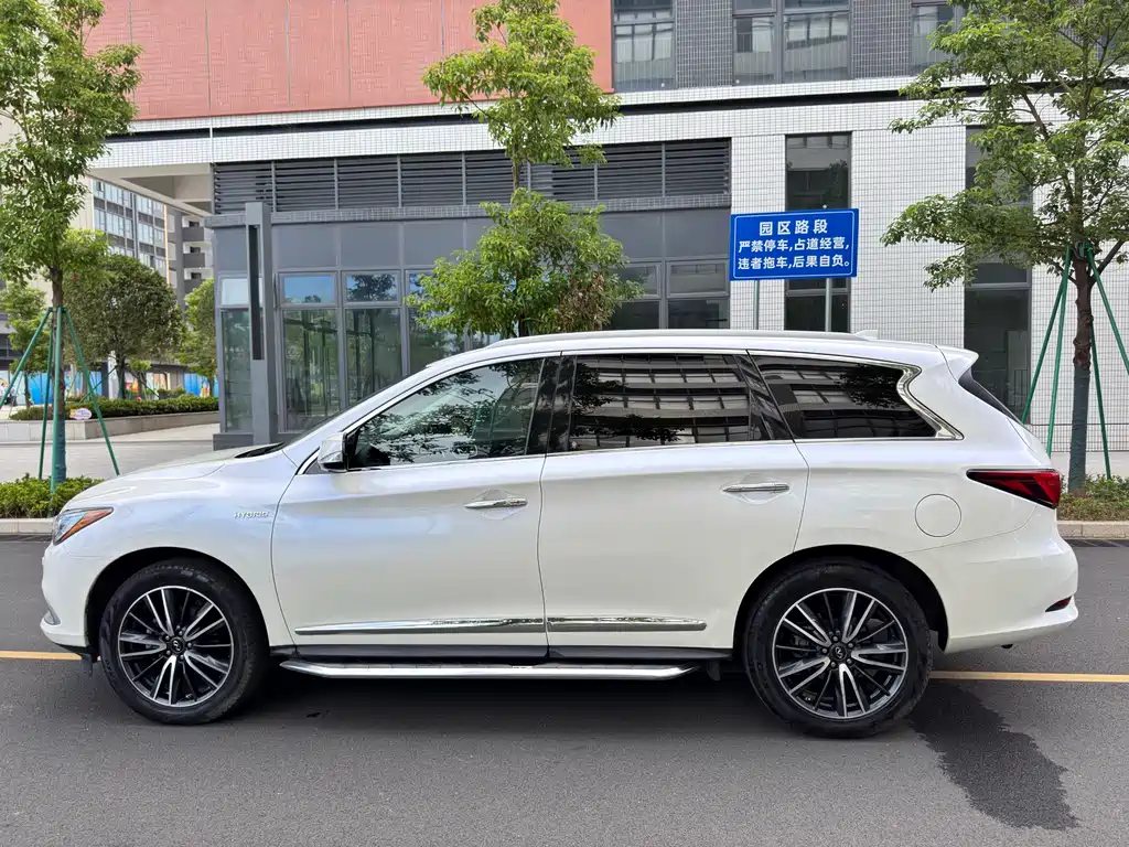 INFINITI  QX60