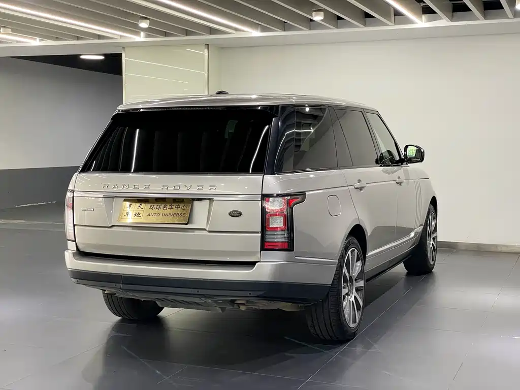 Land Rover Range Rover — миниатюра 4