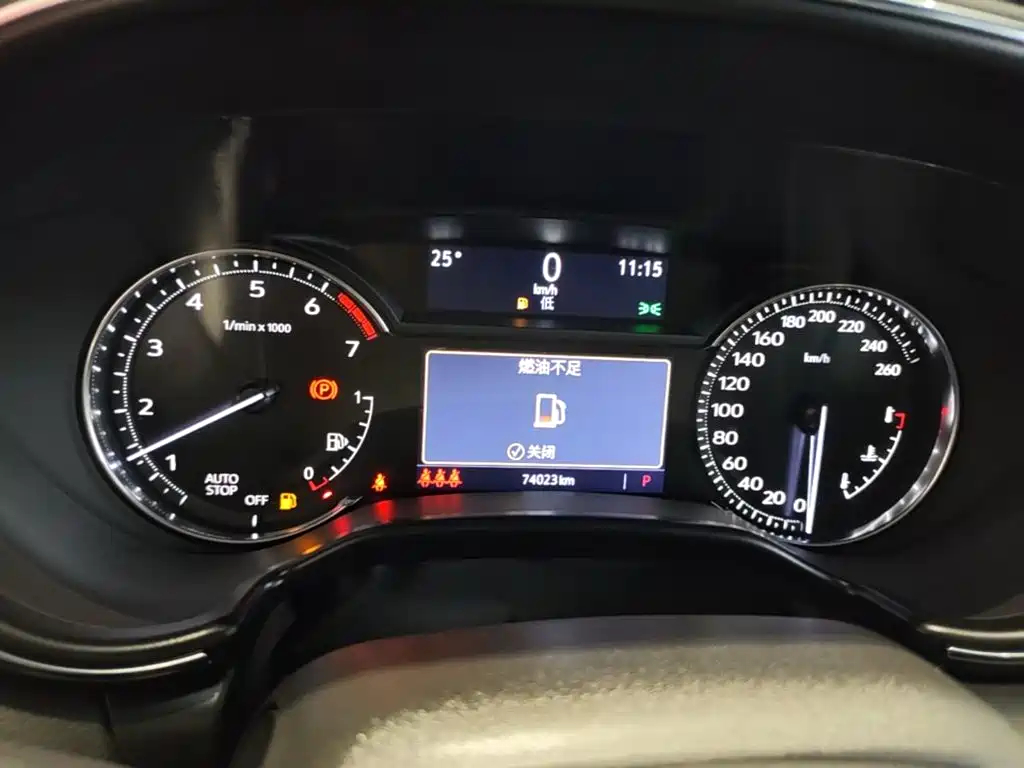 Cadillac CT5 — миниатюра 16