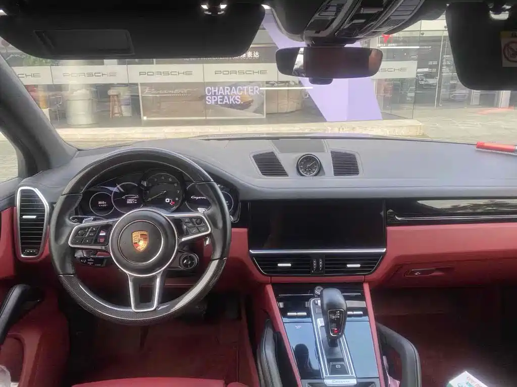 PORSCHE CAYENNE NEW ENERGY