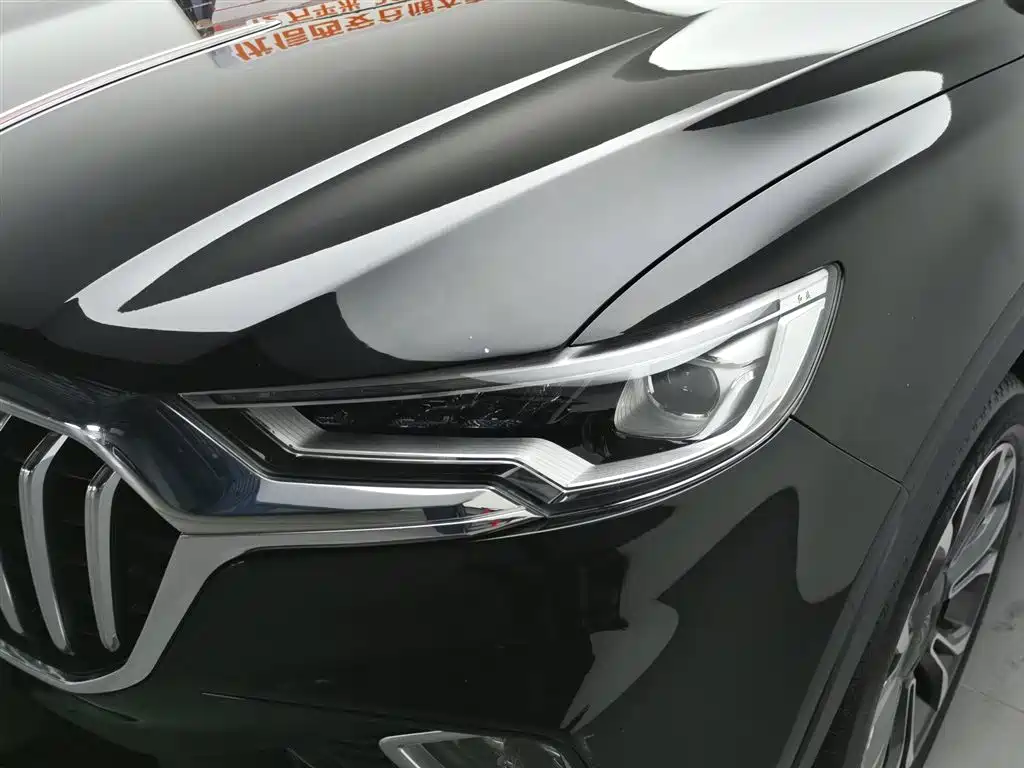 Hongqi HS5 2019 2.0T